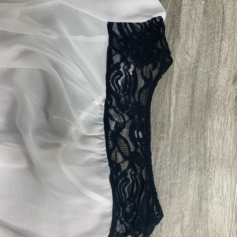 Blouse - Picture 5 of 5